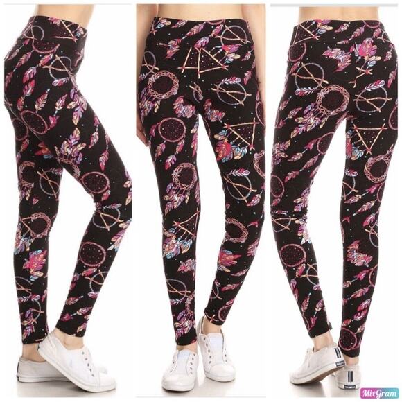 Dream Catcher Yoga Style Black Pink Leggings One Size NEW - Picture 1 of 2